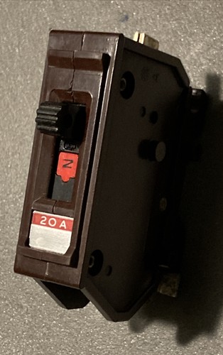 Wadsworth A120NI 20 Amp 1 Pole 1P Type A Metal  FOOT Breaker A120N A120