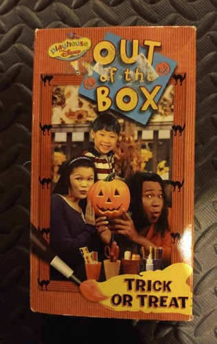 ドレスの下はからっぽ VHS Amazon.co.jp: ドレスの下はからっぽ VHS : 家電＆カメラ