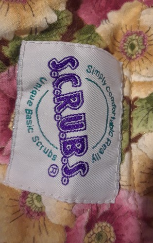 Scrub Top  XL Simply Comfortable Really Unique Basic Buttons Green Jacket