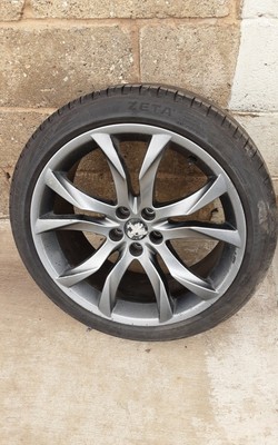 peugeot rcz wheel centre caps