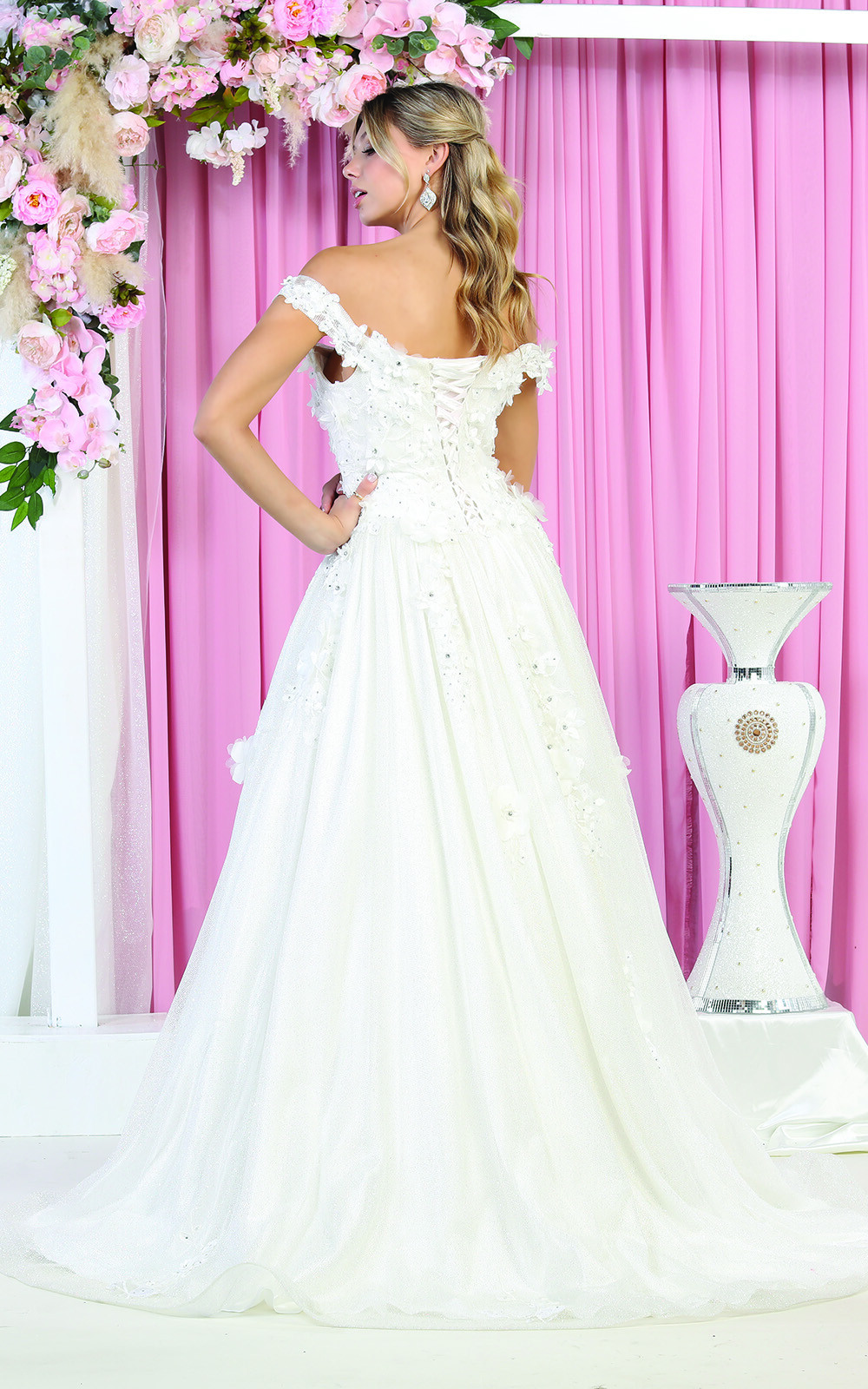 Pre-owned Designer Wedding Reception Dresses In White