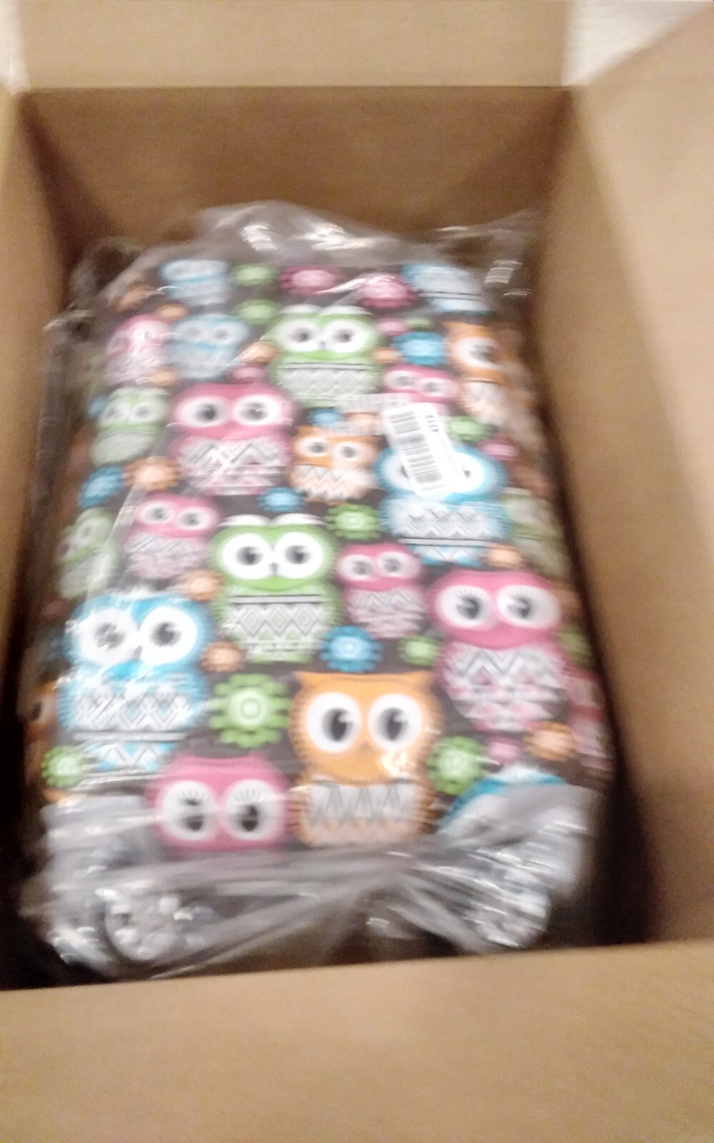 Rockland 20 Inch Polycarbonate Carry On Spinner Suitcase Owl NEW! BNWT BNIB