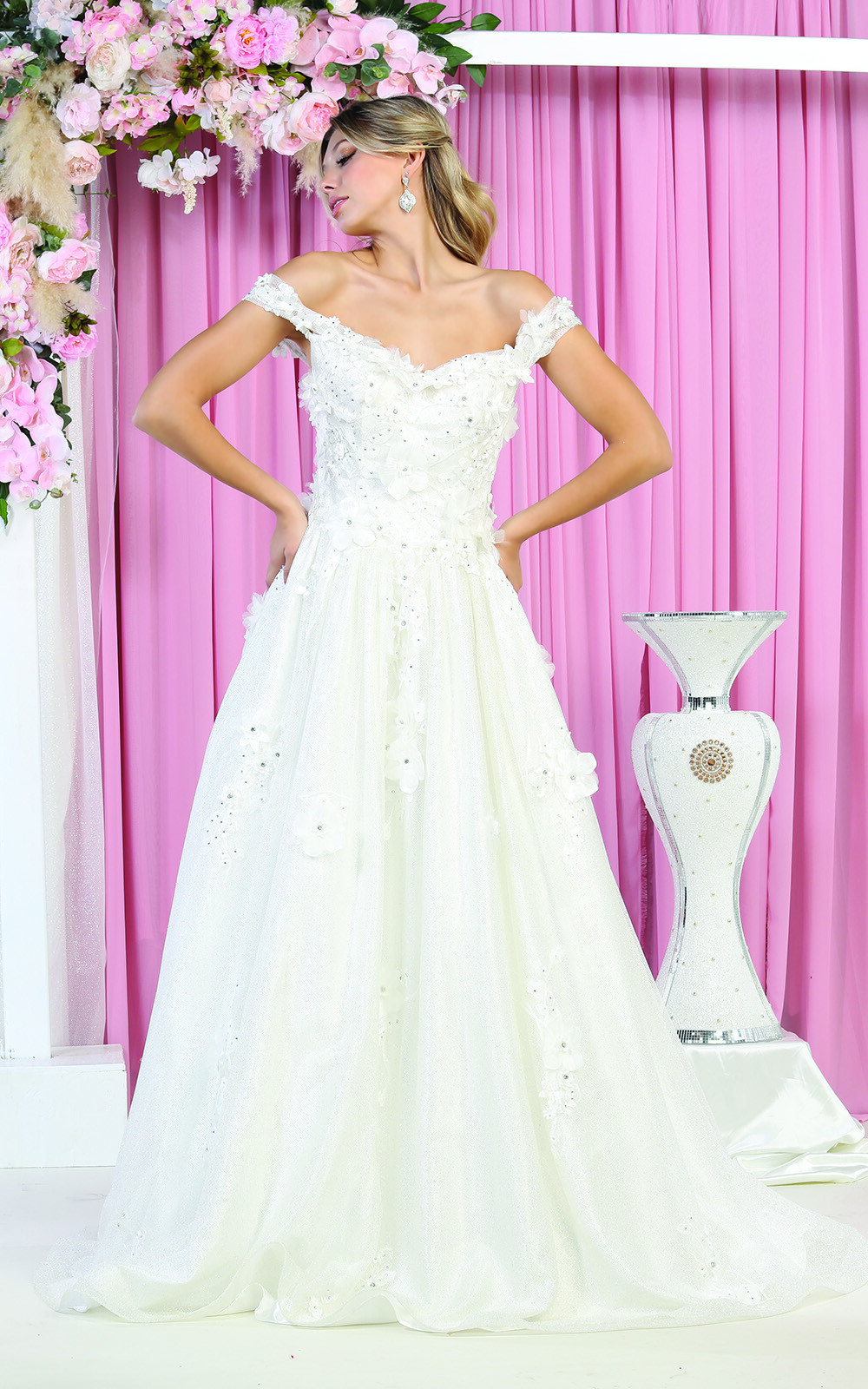 Pre-owned Designer Wedding Reception Dresses In White