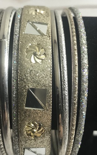 Mixed Lot of various Silver Gold metal tone  Jewelry Bangles Bracelets 20+