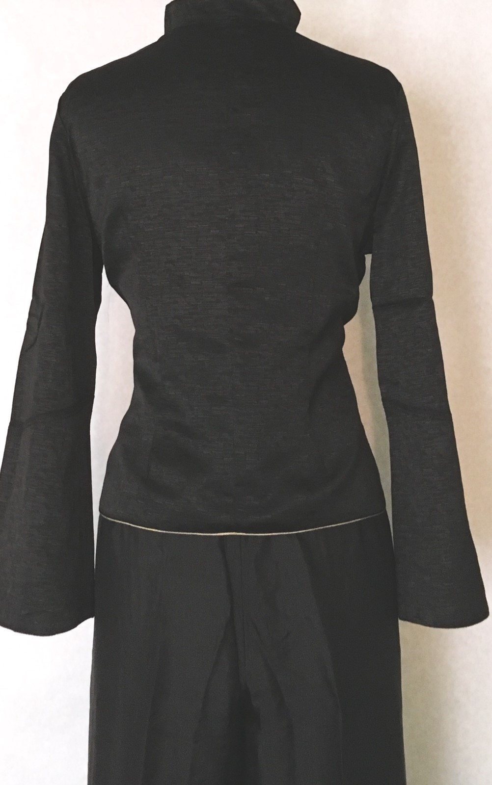 Asian Chinese Ladies Cheongsam Style Jacket Coat Black with Embroidered Peony