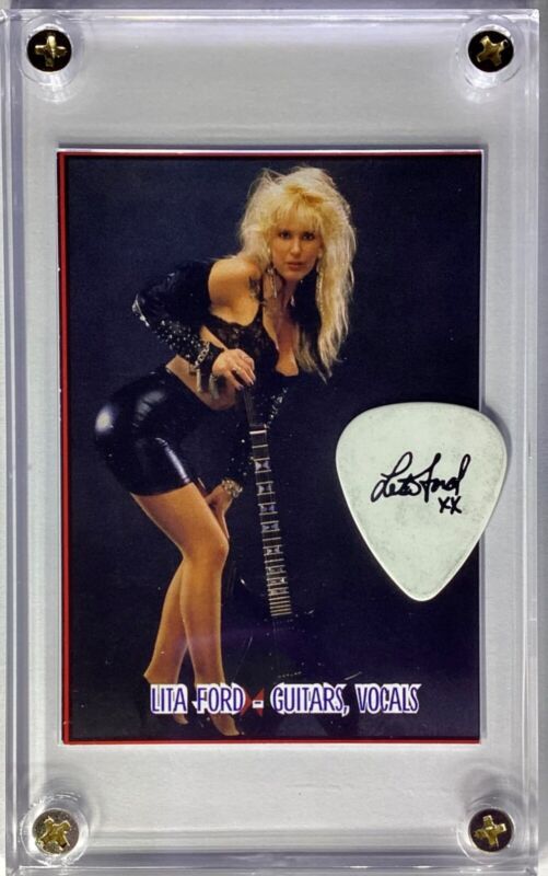 Rare Lita Ford trading card (only 200 exist)/ authentic 2008 guitar pick display