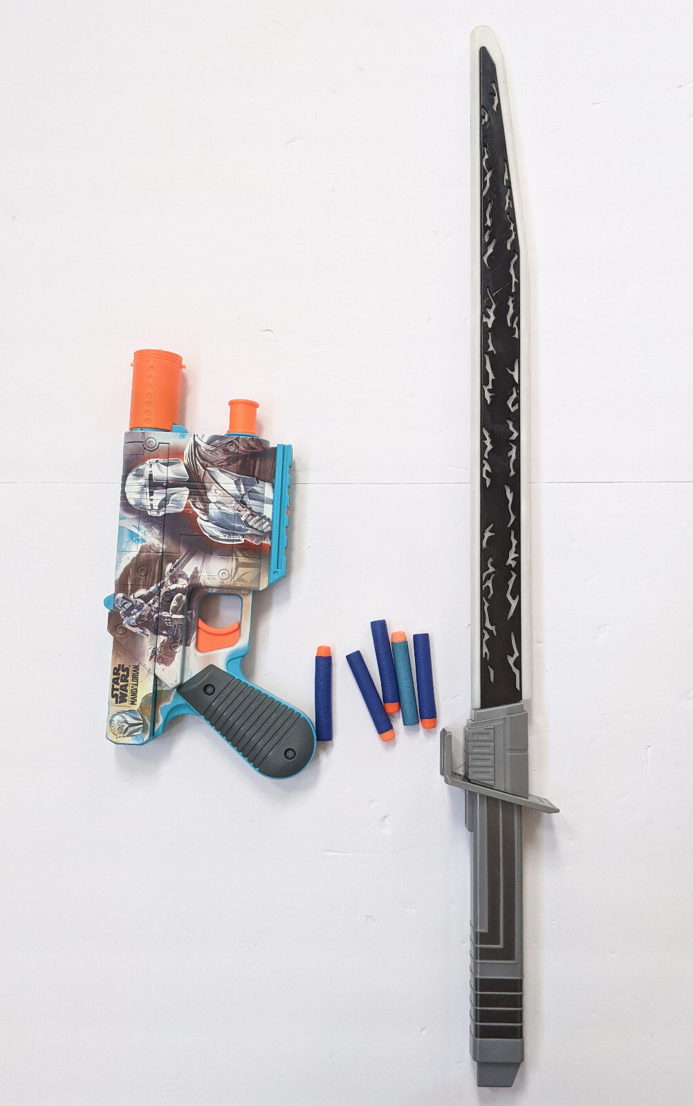 Lights Sound & Star Wars Mandalorian Nerf Blaster W/ Darts