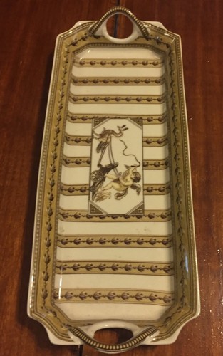 Beautiful Oblong Tray With Design In Center With Handles New