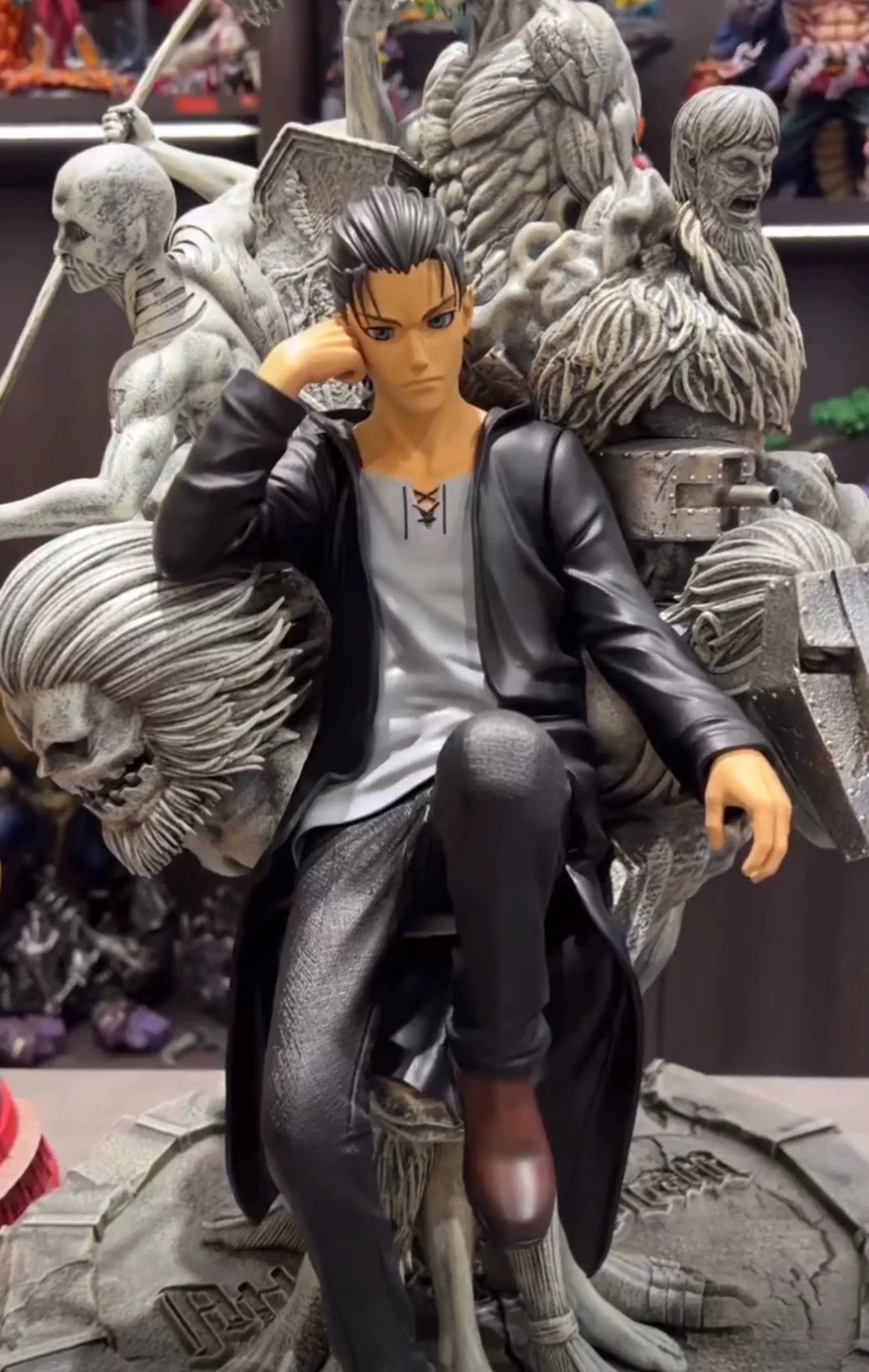 Eren Jaeger Throne Resin KIDULT Studio Attack on Titan Statue 57cm
