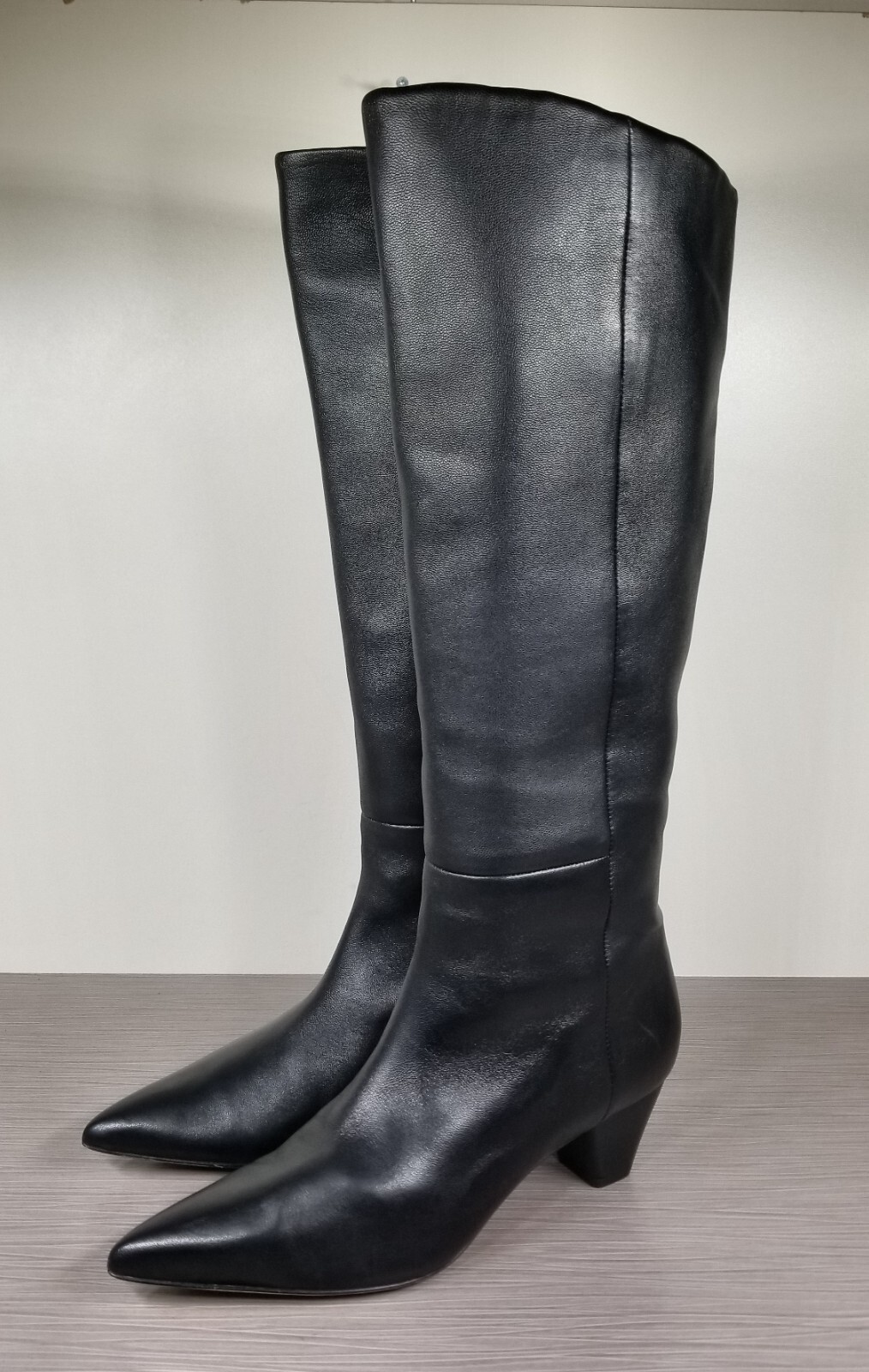 Vince Knee High Kitten Heel Boots, Black Leather, Womens Size 6.5 US / 36.5