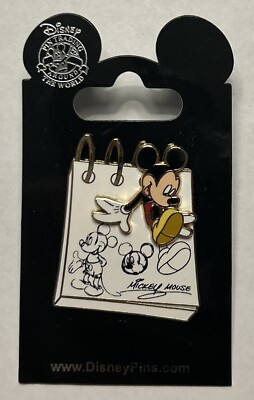 Disney - From The Sketch Pad - Mickey Mouse 3D Artist Pin ON CARD