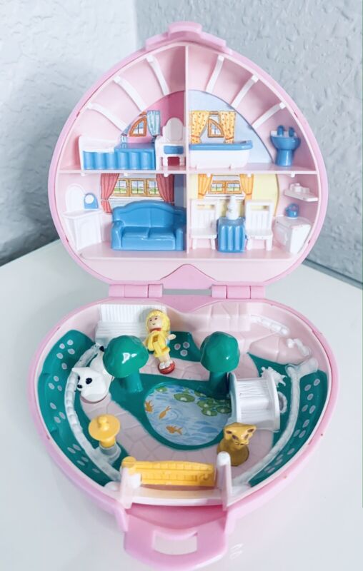 Vintage 1989 Bluebird Toys Polly Pocket Country Cottage Compact Playset COMPLETE