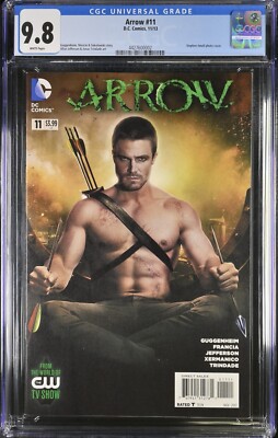 Arrow #11 Comic Book CGC 9.8 Photo Variant Cover Stephen Amell Arrowverse