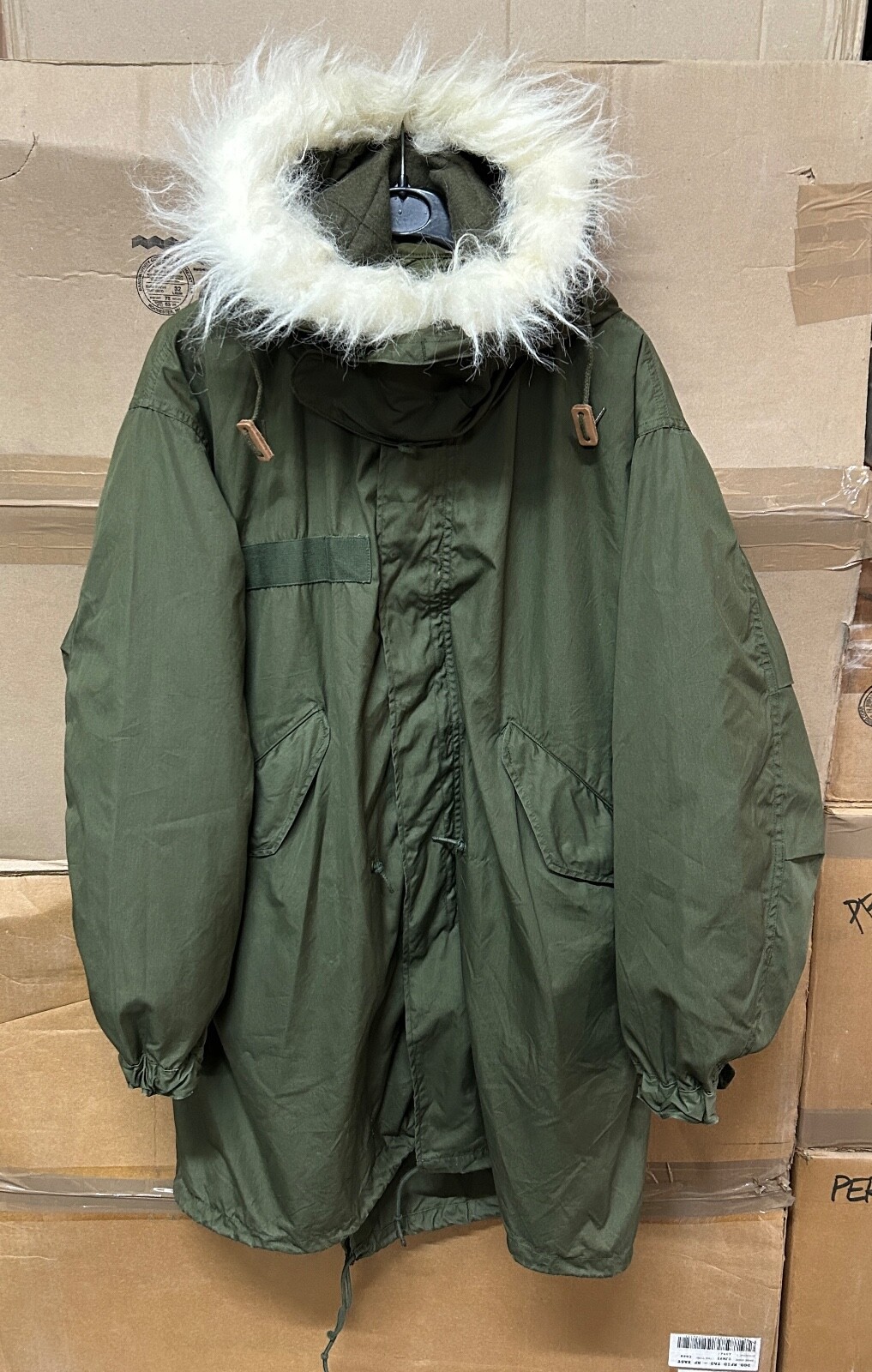 GENUINE US ARMY VIETNAM M-1965 M65 FISHTAIL PARKA MANS 1973 GENUINE US ARMY VIETNAM M-1965 M65 FISHTAIL PARKA MANS 1973