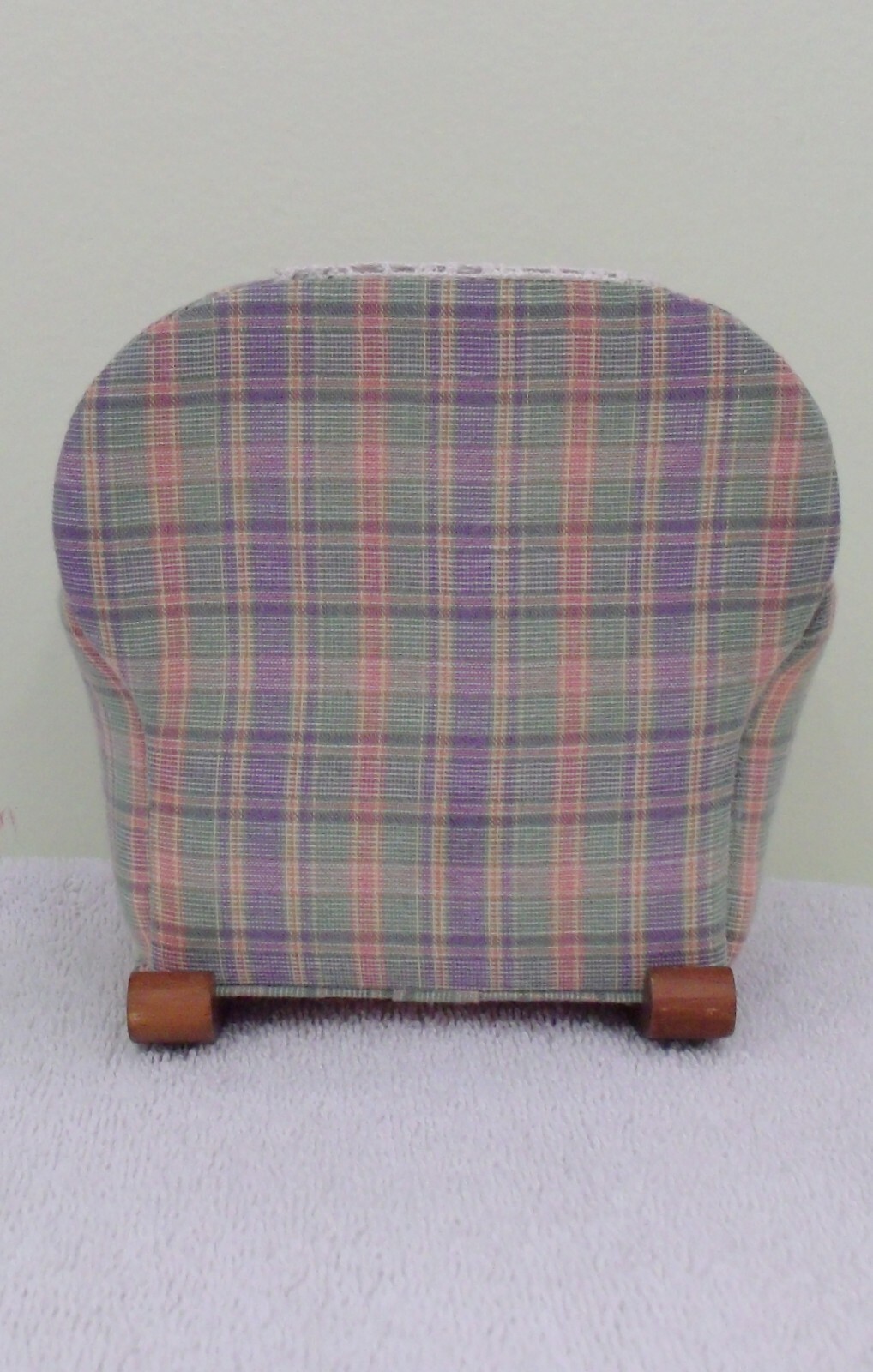 Rocking Chair Cozy Chair Soft Multi-Color Plaid Pincushion