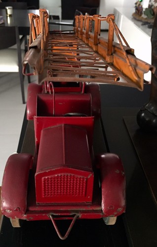 1. Karl Bub Firetruck 1930s?; 2. Fireman Gunthermann 1900s? Tin Toys Germany,