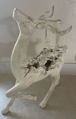 Cracker Barrel Carved Design REINDEER Buck Deer Figurine Christmas 12''