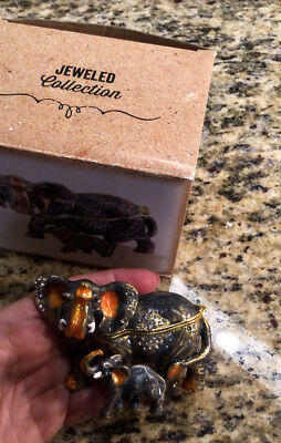 NEW IN BOX Elephant With Baby Trinket Box Hinged Jeweled Enamel CRACKER BARREL