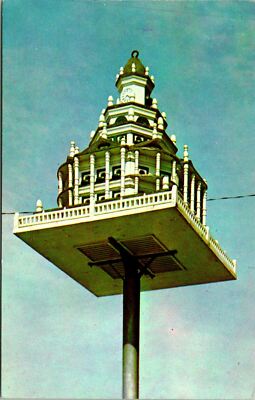 Somerset PA Bird House Postcard Unused (32854)