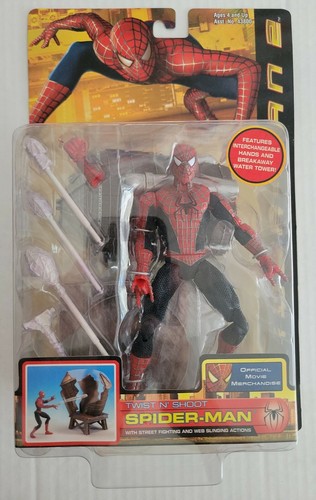 特撮 Spider-Man Spider-Man 2: The Movie Twist N&#39; Shoot Spider-Man Action Figure with Street Fighting and Web Slinging Actions Twist N Shoot Spider-Man 2 Movie Action Figure Toy Biz