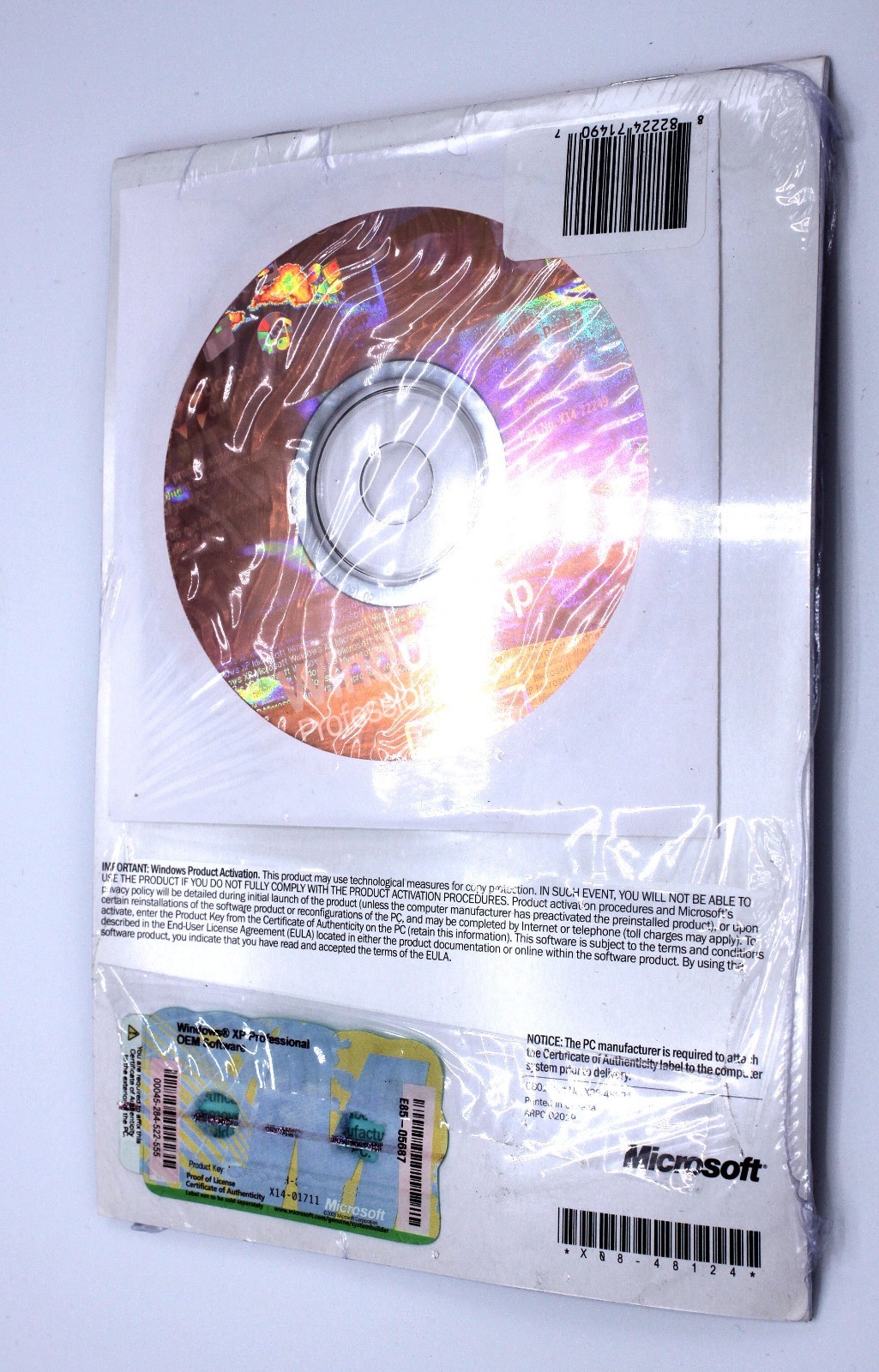 Windows XP Professional OEM Disk and Code - 2002