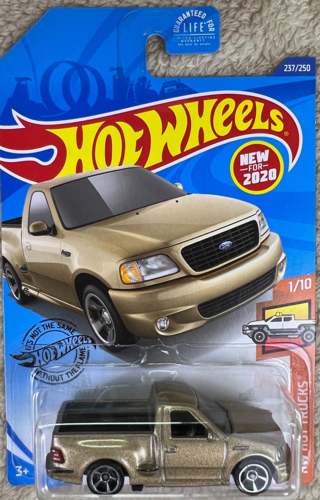 ホットウィール RLC 限定ガルフ フォード ラプター。 RARE 2019 RLC Hot Wheels Red Line Club Gulf '17 FORD RAPTOR
