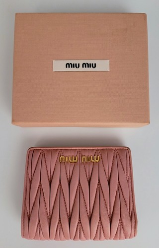 AUTH MIU MIU METALASSE NAPPA BI-FOLD FLAP COMPACT LEATHER AUTH MIU MIU METALASSE NAPPA BI-FOLD FLAP COMPACT LEATHER