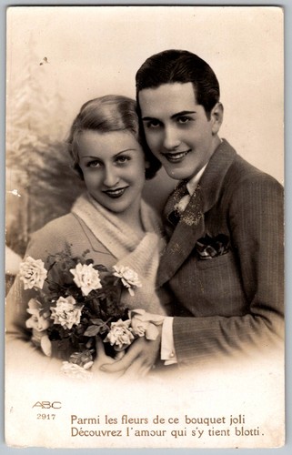 Vtg RPPC Postcard Young Couple Suit And Scarf Holding Flowers Watten FR 1930s