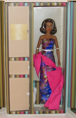 Opera on the 5th Lady Aurelia Grey NRFB Integrity Toys East 59th Coll. LE 500
