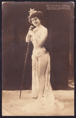 Carte Photo Blondinette d'Alaza, des Folies Bergères
