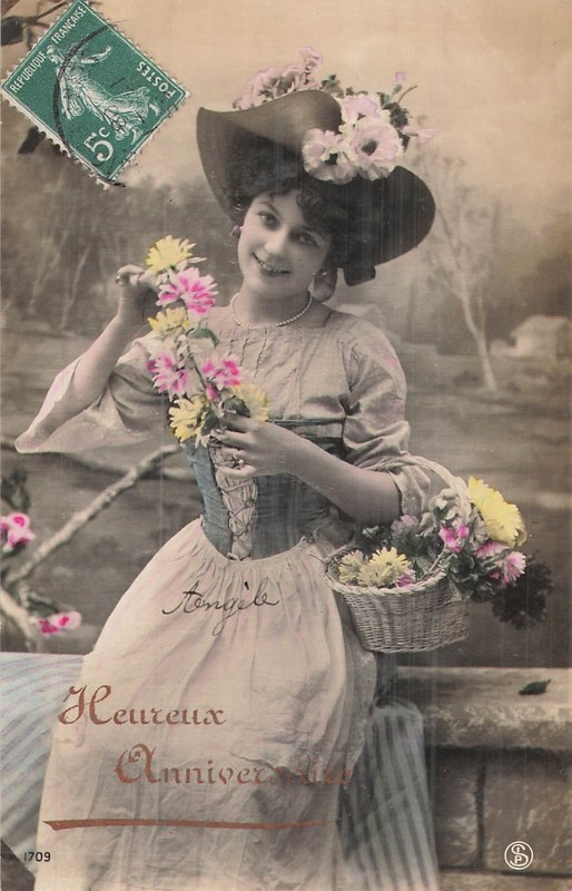 Cp Anniversaire Femme Chapeau Panier Fleurs - 96075