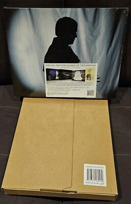 Sealed Signed Dark Shadows: The Visual Companion Limited Edition Tim Burton 2012