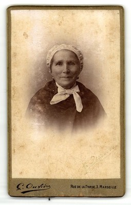 Antique Cdv Circa 1890s G. Ouvriere Old Gorgeous Lady In Bonnet Marseille Fr