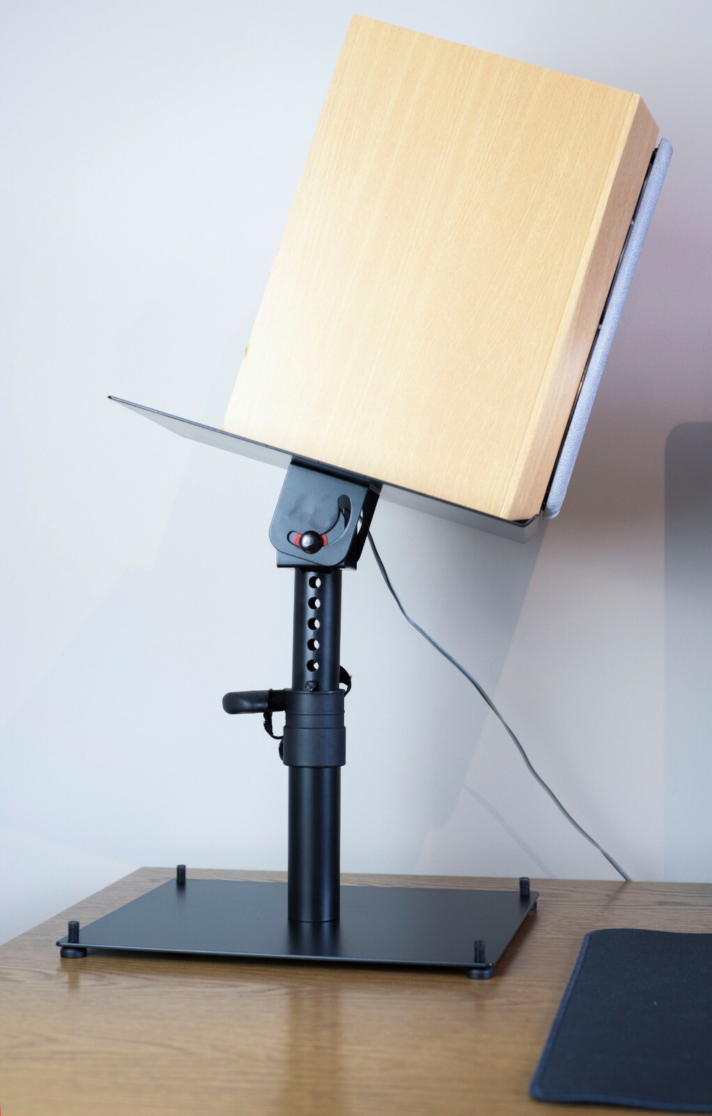 TABLE TOP MONITOR SPEAKER ADJUSTABLE HEIGHT STANDS WITH BASE PLATE