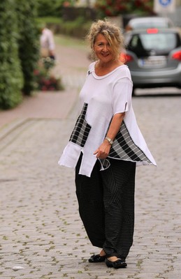 PRISA PRISA - BALLONIGE LAGENLOOK HOSE GR 42 44 46 48 50 - SCHWARZ STREIFEN