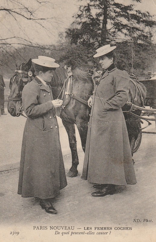 Paris- Les Femmes Cocher - De Quoi Peuvent-Elles Bien Causer ? Superbe  