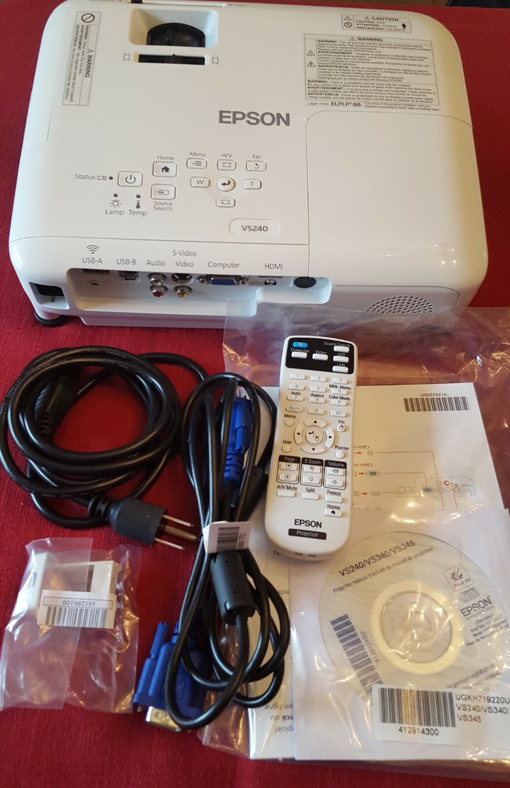 Epson VS240 SVGA 3LCD Projector 3000 Lumens Color Brightness, used once.