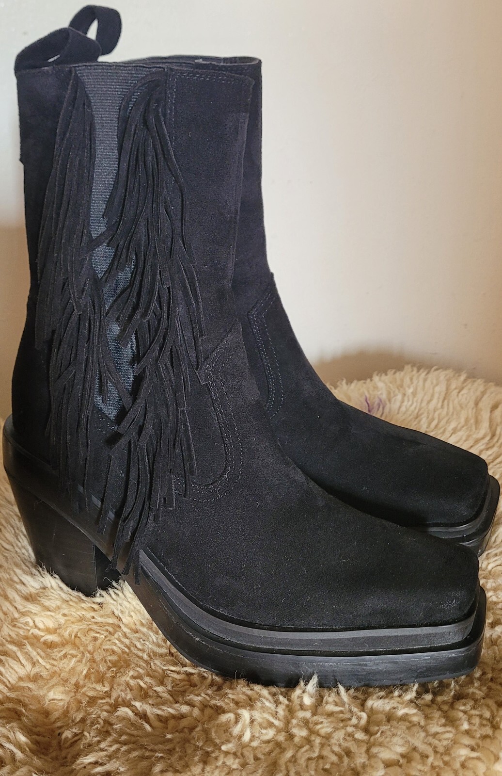 DOLLSKILL DARKER WAVS FLANGER FRINGE CHELSEA BOOTS BLACK SIZE 8 | eBay