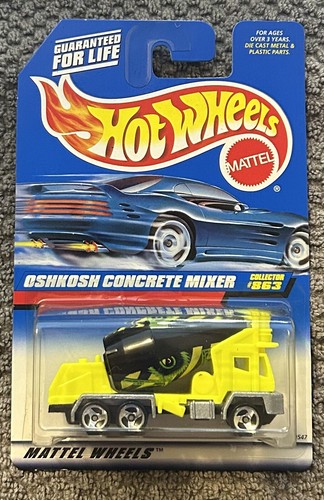 Oshkosh Concrete Mixer, 1998 Collector #863, Yellow W/3sp Wheels