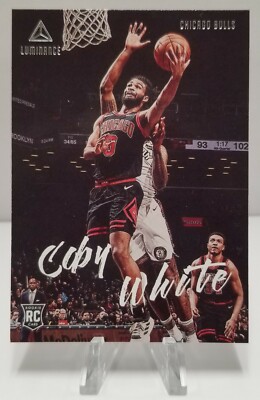 2019-20 Panini Chronicles Coby White Luminance RC #145 Rookie Bulls Basketball