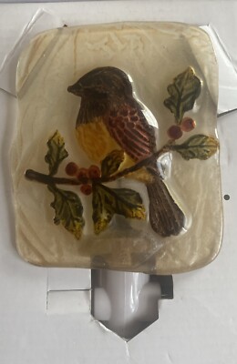 Gerson International Fused Glass Cardinal Holly Branch Night Light New 4 x 5 