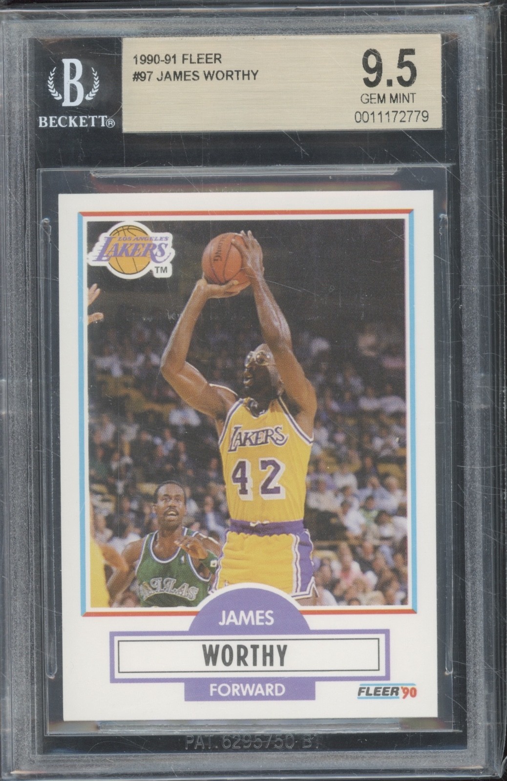 1990 Fleer Basketball #97 James Worthy Gem Mint BGS 9.5