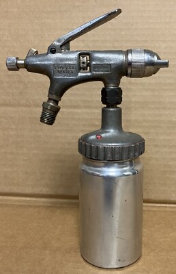 Tested Devilbiss EGA 502 Spray Gun with 390 Nozzle Metal Top and Paint Cup