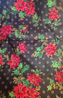 VIP PRINT CRANSTON FABRIC 43'' x 112'' POINSETTIA HOLLY BERRIES CHRISTMAS HOLIDAYS