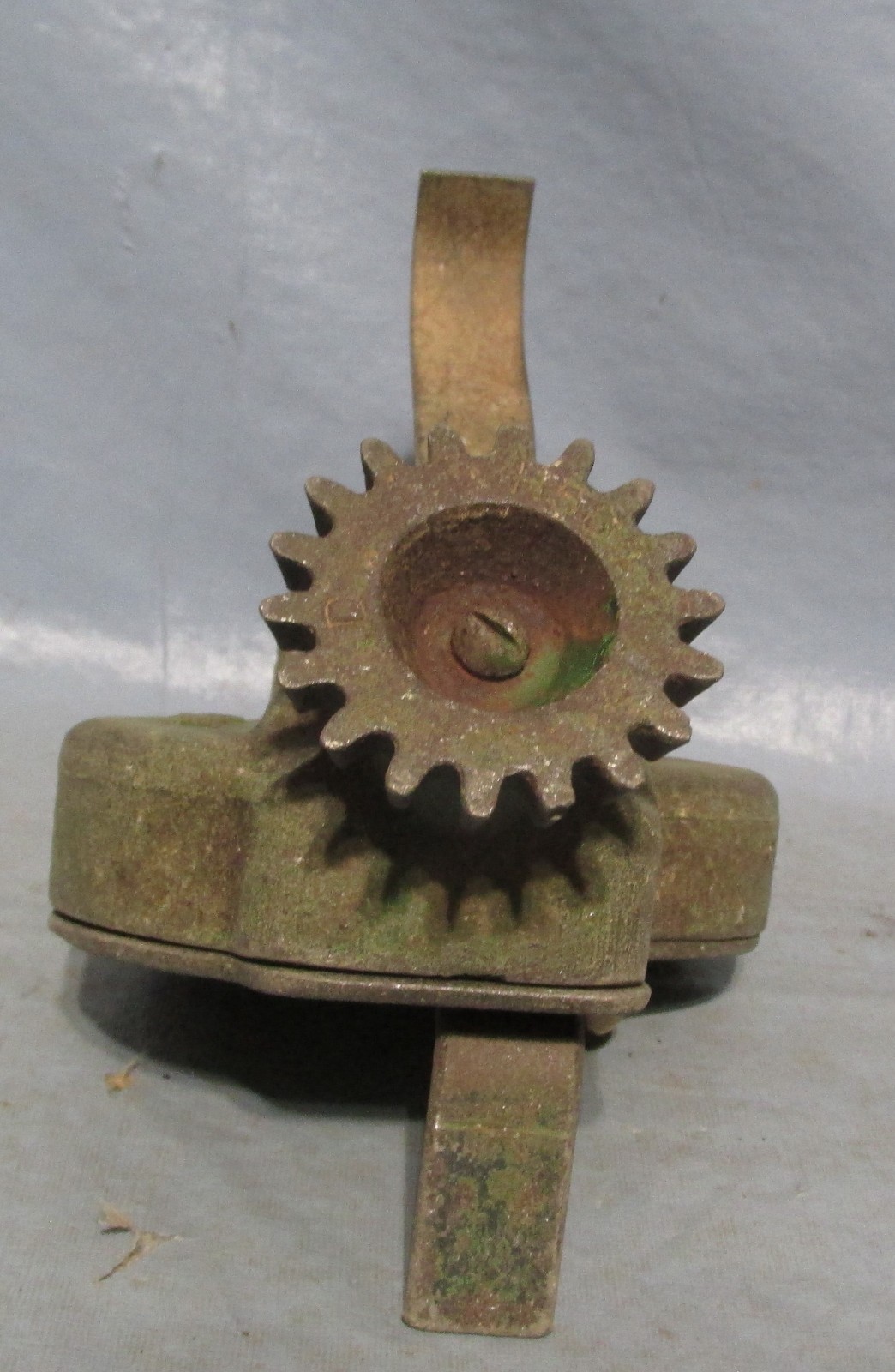 Vintage Industrial Machine Age Steel/Cast Planter Gear Steampunk Art Lamp Part