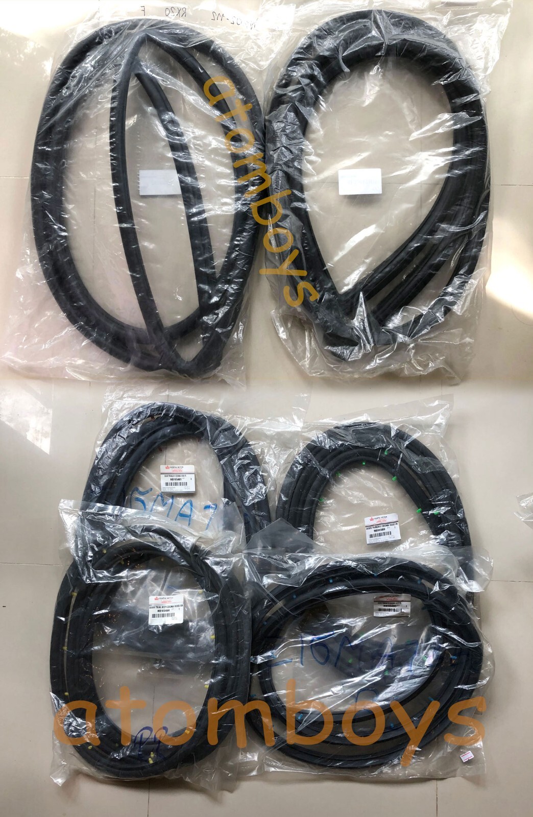 FOR TOYOTA COROLLA SEDAN KE30 TE31 E30 SEAL Windshield DOOR