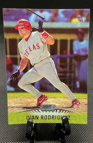 _12.JPG?set_id=880000500F