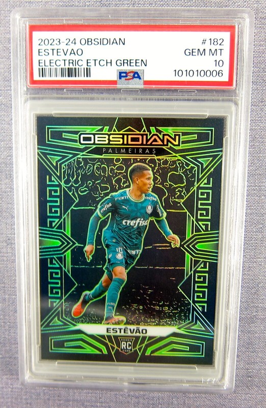 2023-24 Panini Obsidian Estevao #182 Electric Etch Green 4/5 PSA