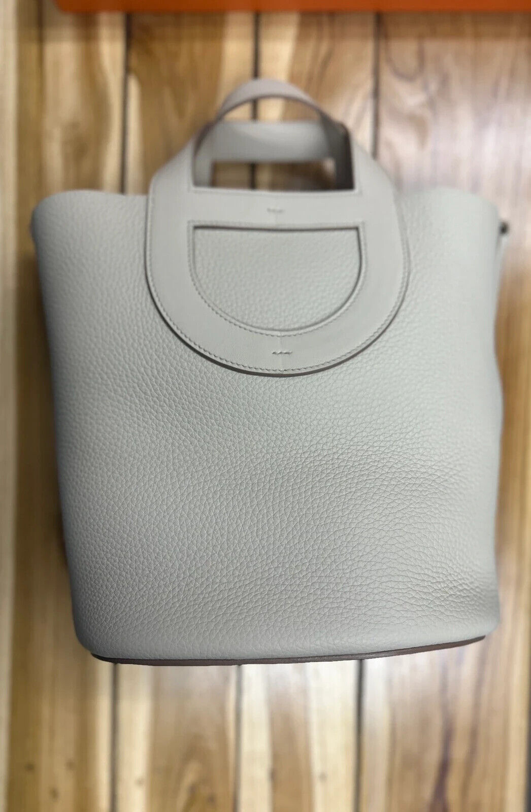 HERMES in-the-loop Tote Bag Size 23 Taurillon Clemence/Swift
