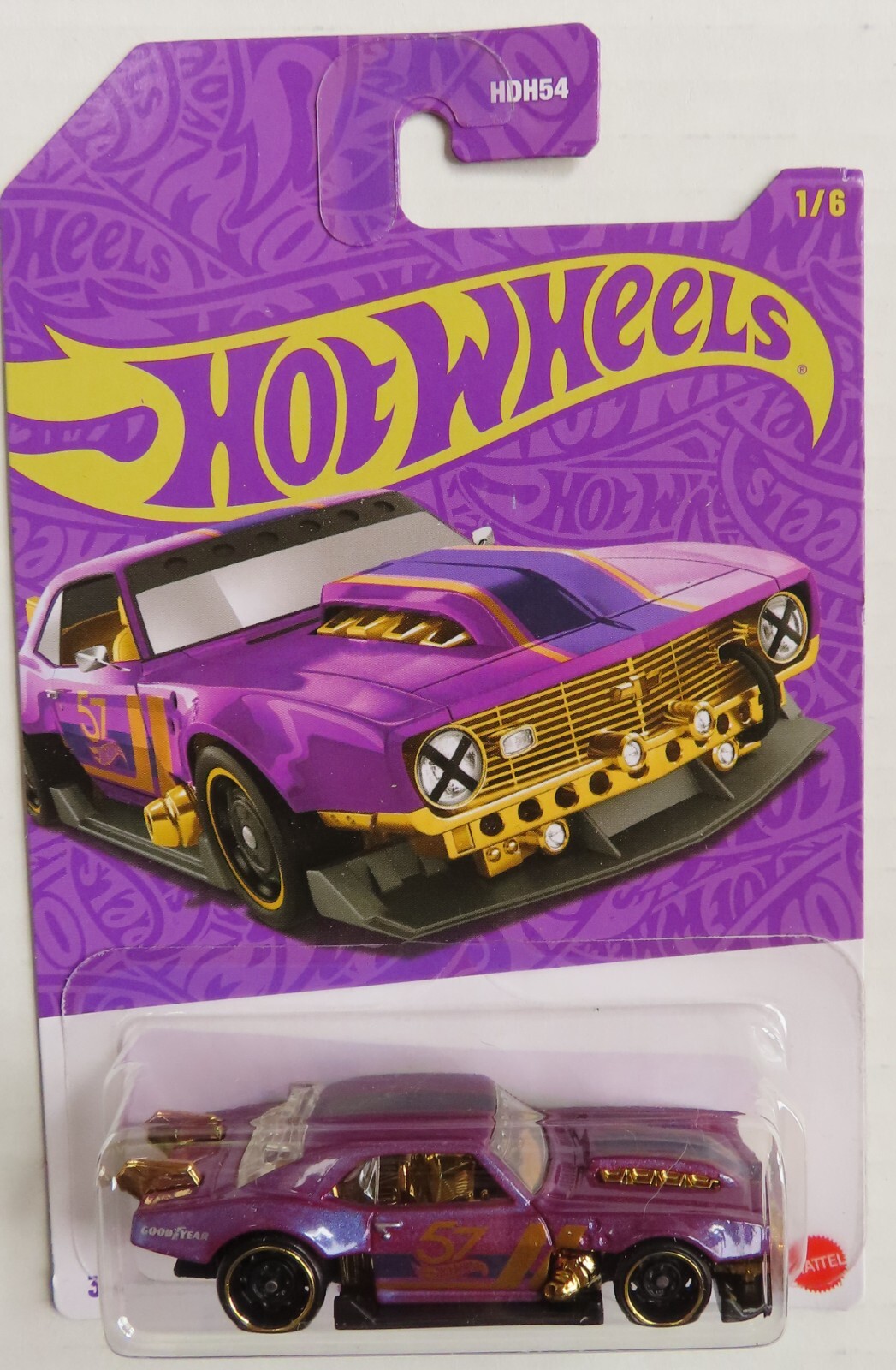 ホットウィール　パール&クローム　カスタムカマロ 2025 Hot Wheels Pearl & Chrome 57th Anniversary Custom 68